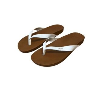 Reef Cushion Court Flip Flops Womens Size 9 White Tan Sandals Arch Support Beach
